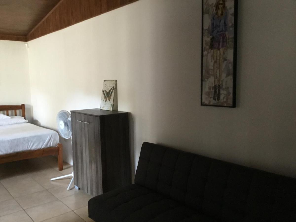 Готель Brand New House Alajuela Near The Airpor Екстер'єр фото