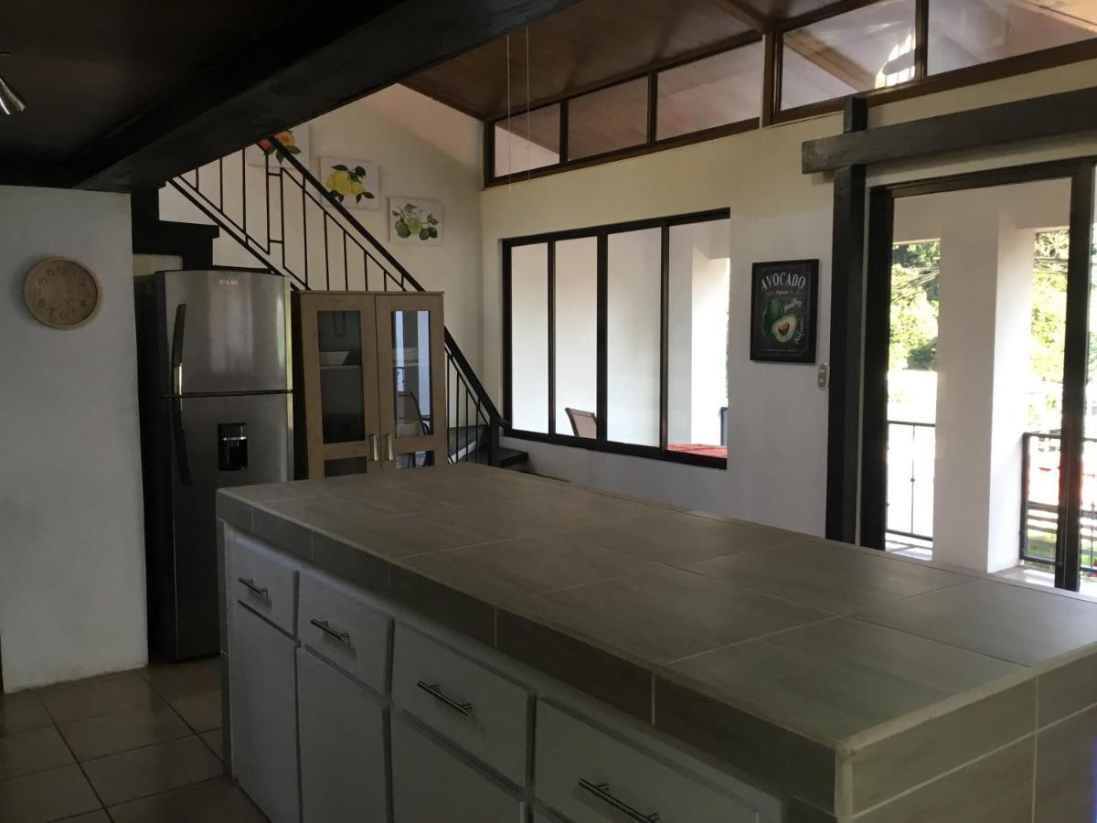Готель Brand New House Alajuela Near The Airpor Екстер'єр фото